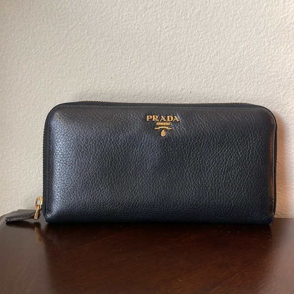 Prada Handbags - Authentic Prada Zippy Wallet